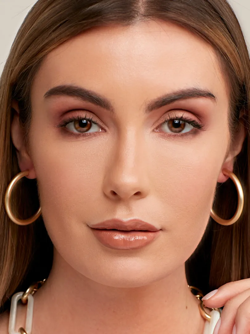 all_that_matters_small_ho_1.webp All That Matters Small Hoop Earring | ZENZII Sale