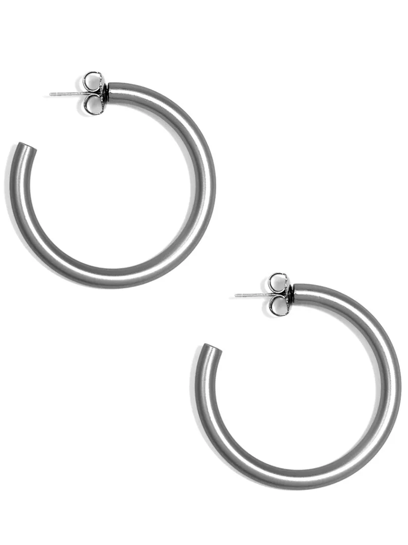 all_that_matters_small_ho_5.webp All That Matters Small Hoop Earring | ZENZII Sale