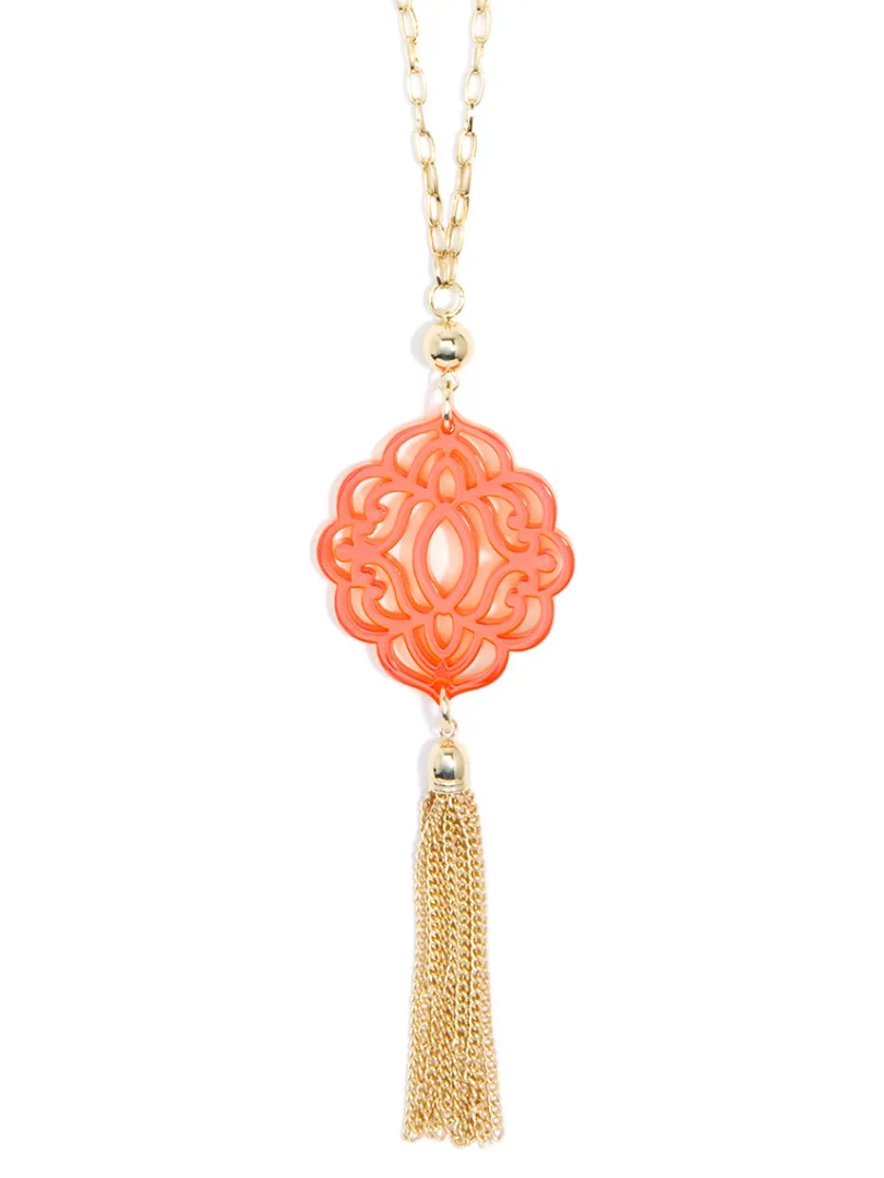baroque_tassel_necklace_11.webp Baroque Tassel Necklace | ZENZII Outlet